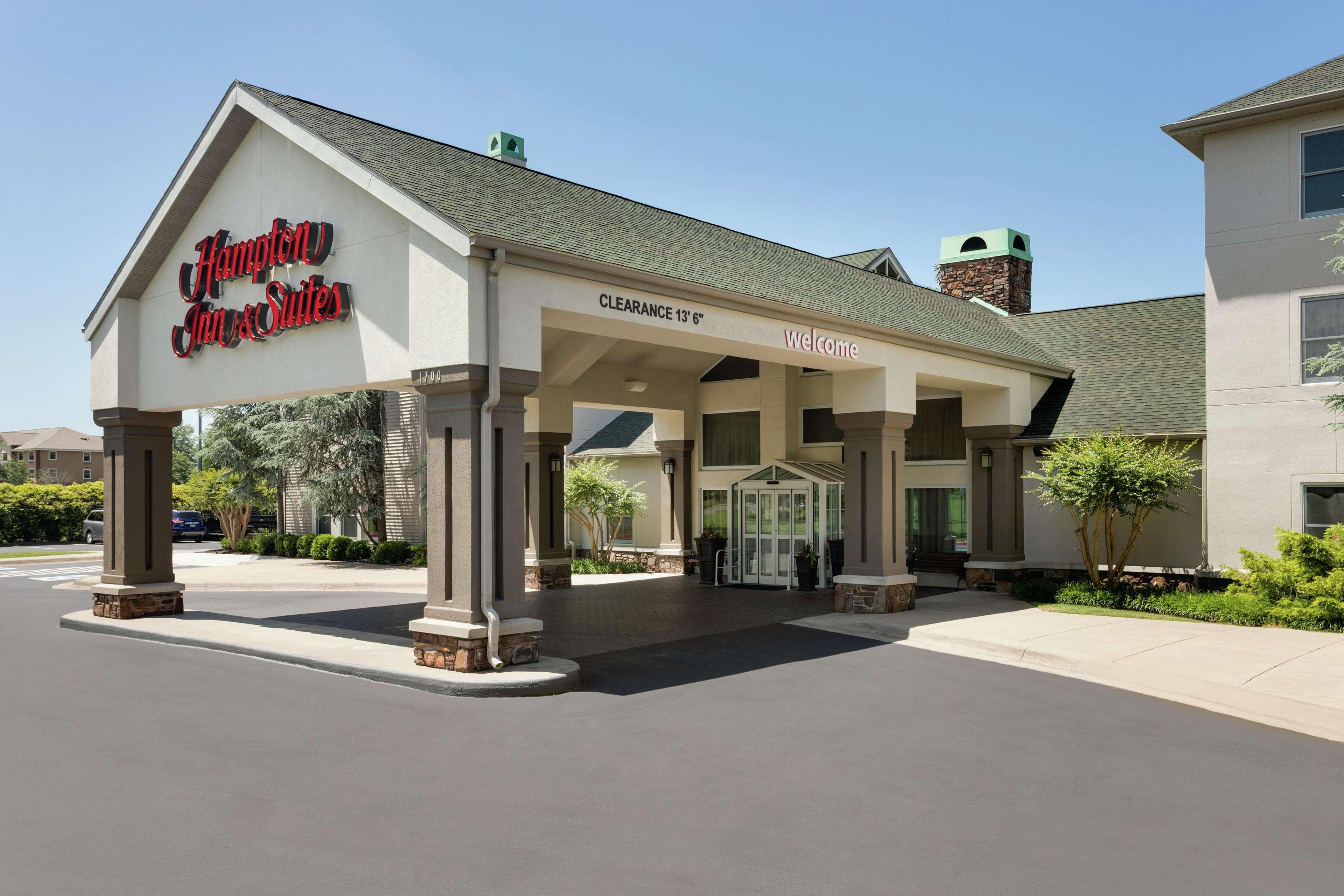Hampton Inn And Suites Springdale Extérieur photo