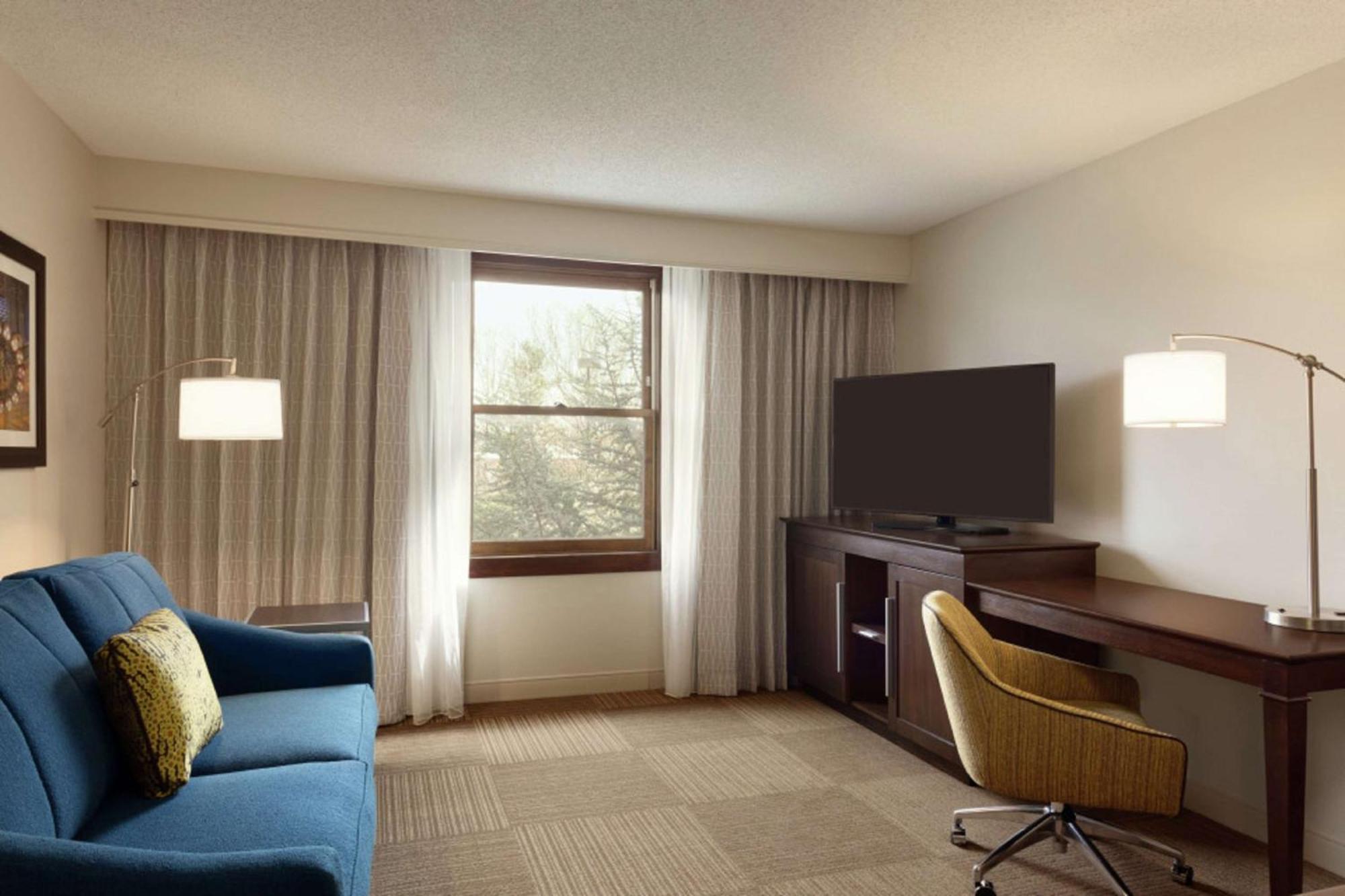 Hampton Inn And Suites Springdale Extérieur photo