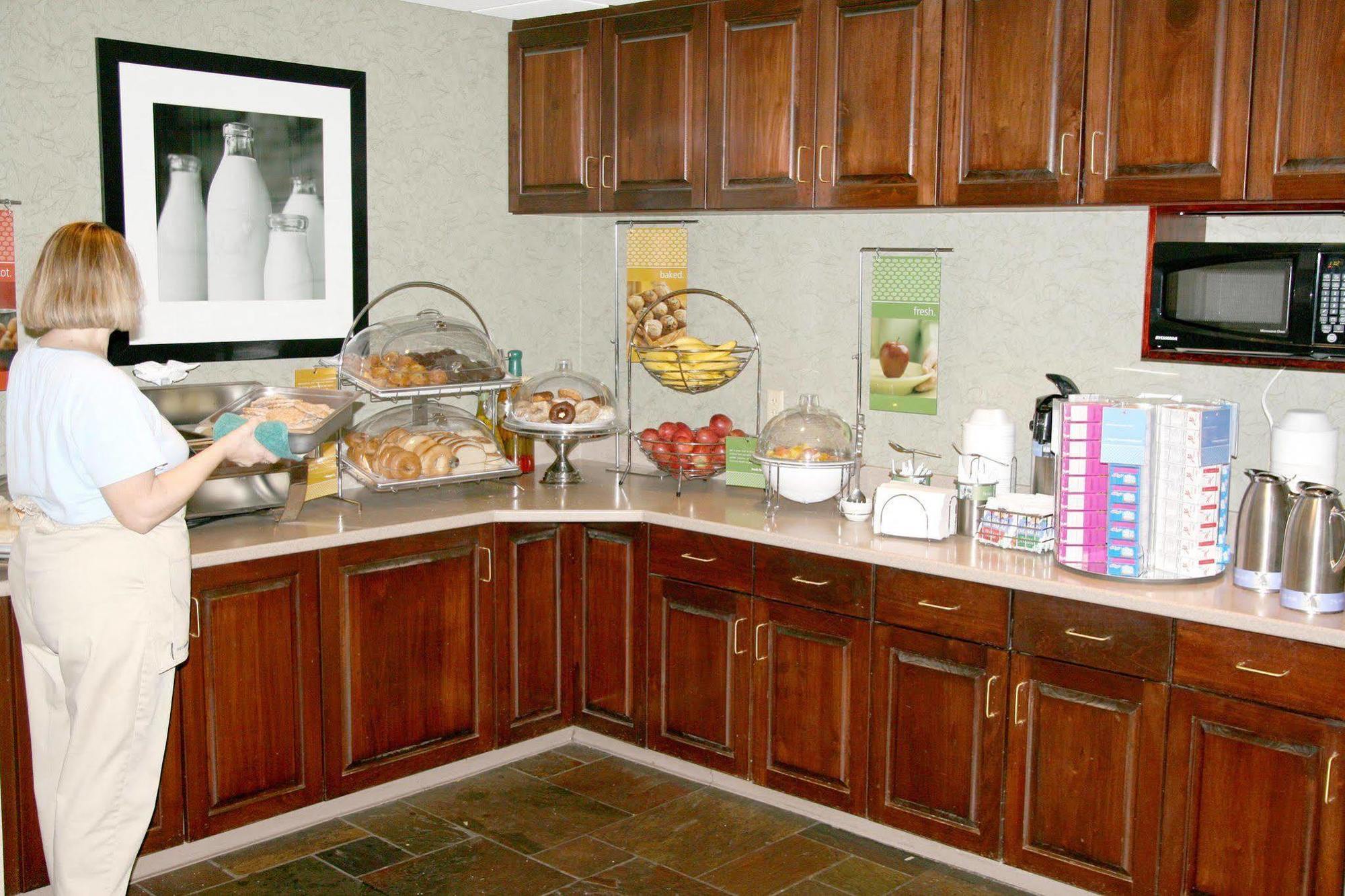 Hampton Inn And Suites Springdale Extérieur photo